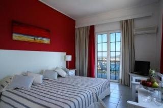 Kivo Hotel & Suites