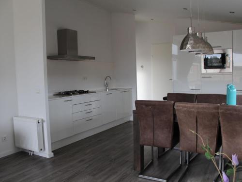 Holiday Home Resort Mooi Bemelen II