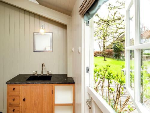 Luxurious Holiday Home Along The Dutch Coast With Jacuzzi