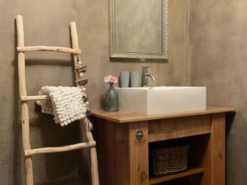 Rustic Apartment In Callantsoog With Terrace
