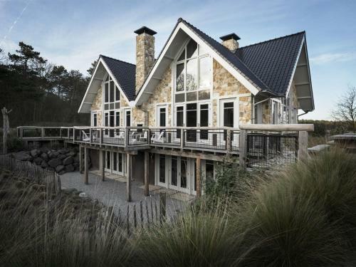 Luxurious Holiday Home With Jacuzzi In Noordwijk