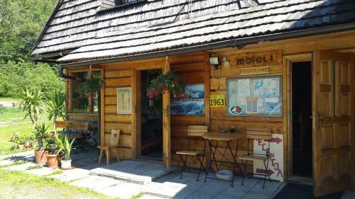 Camping Harenda Pokoje Go?cinne I Domki