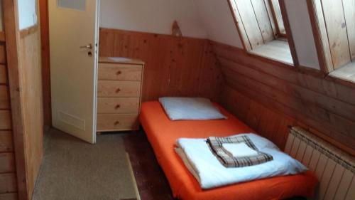 Camping Harenda Pokoje Go?cinne I Domki
