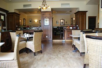 Hotel The Royal Inn Regent