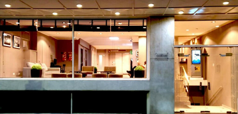 Hotel 8 De Octubre