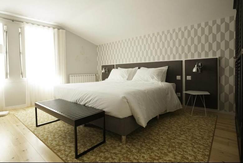 Bed & Breakfast In Porto Gallery Guesthouse