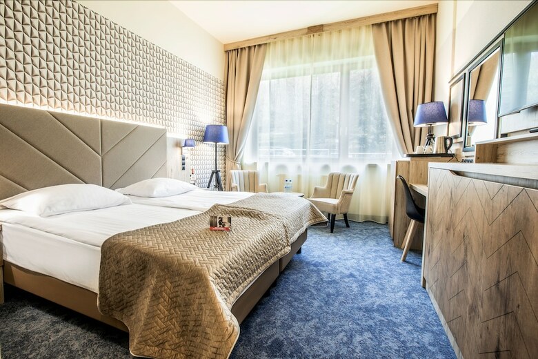 Spa & Wellness Hotel Diament Ustro?