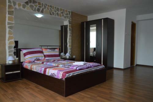 Csikos Apartment