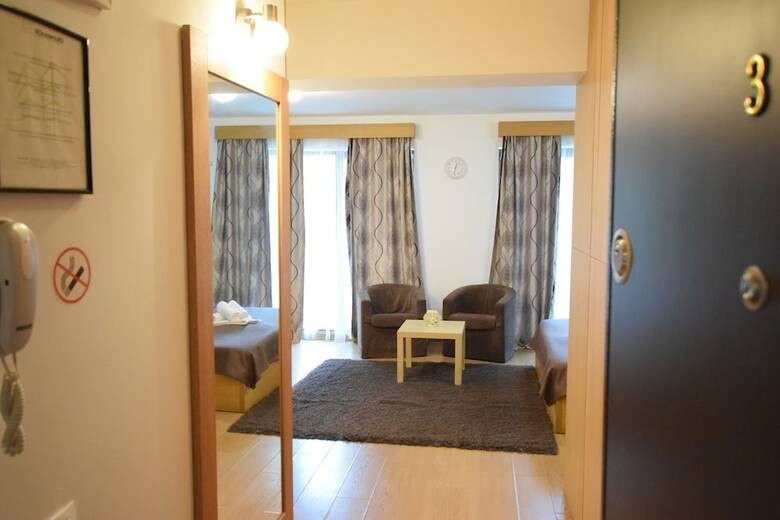 Aparthotel Decebal Residence Apartments
