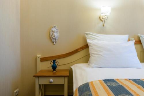 Pilau Business Hotel