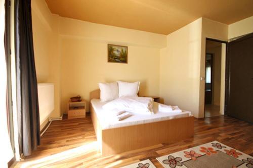 Hostal Pension Edy