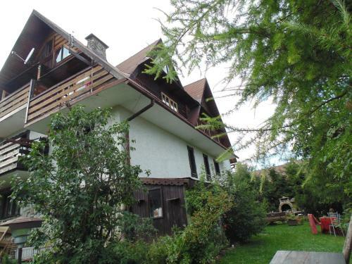 Hostal Pokoje Akademia Zdrowia Somatic