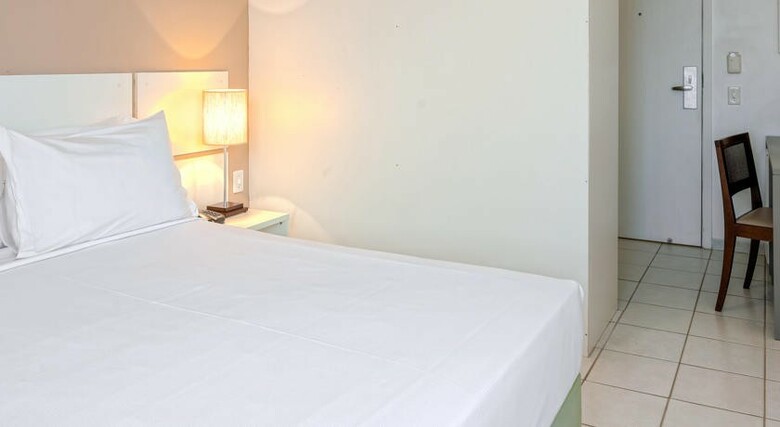 Hotel Golden Tulip Porto Bali