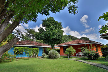 Residencia Bahia Esmeralda