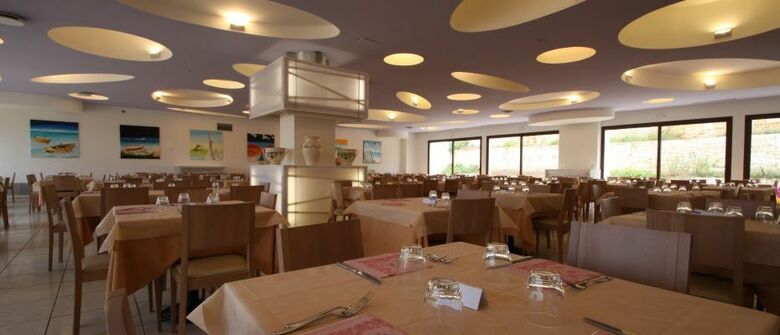 Residencia Riva Marina Resort