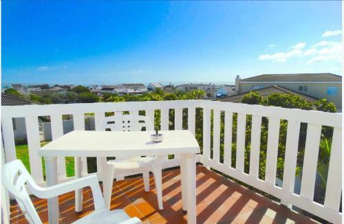 Bed & Breakfast Au Plais De Langebaan At Palm Tree Villa
