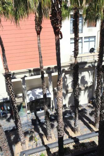 Apartamento Midtown Rentals At The Square