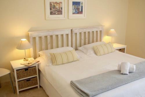 Hostal Mandalay Guest House Plettenberg Bay