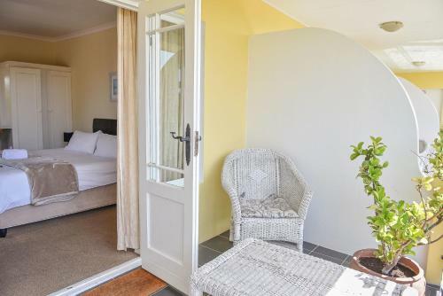 Hostal Mandalay Guest House Plettenberg Bay