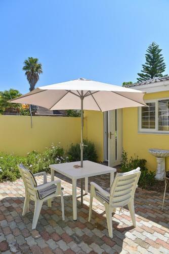 Hostal Mandalay Guest House Plettenberg Bay
