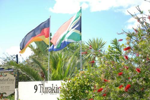 Hostal Mandalay Guest House Plettenberg Bay