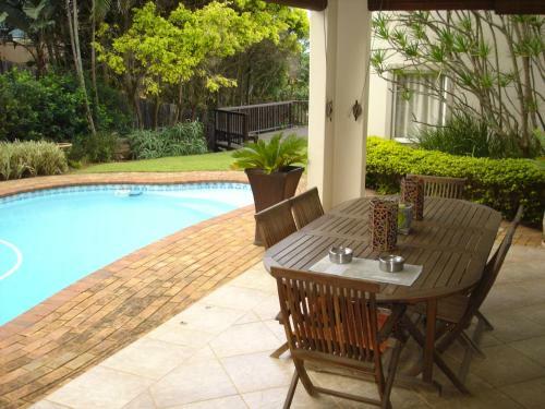 Hostal Bella Vista Guest House