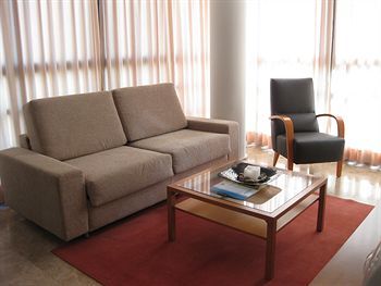 Apartamentos Plaza Picasso