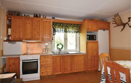 Four-bedroom Holiday Home In Ljung