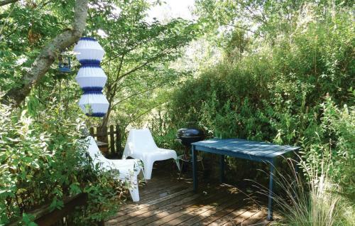 Two-bedroom Holiday Home In Huskvarna