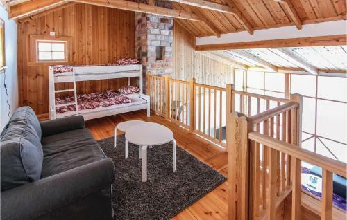 Two-bedroom Holiday Home In Jarvso
