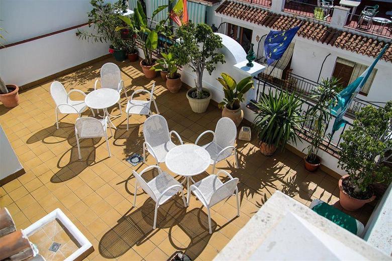 Hostal Bronce