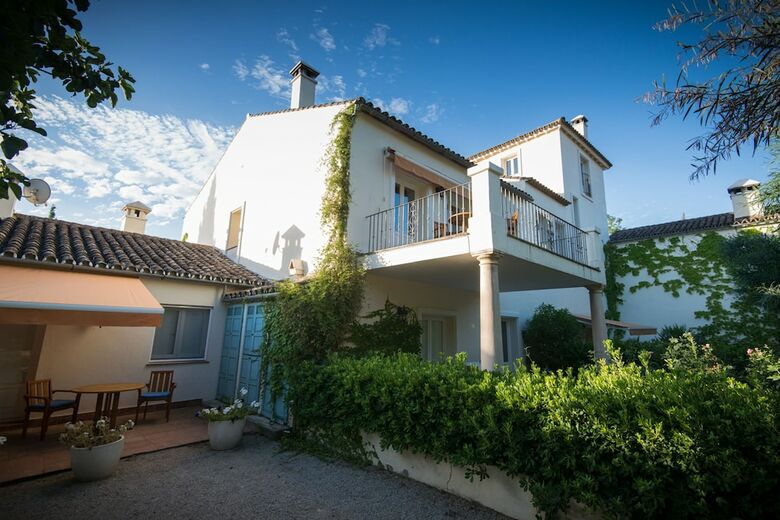 Hotel La Fuente de La Higuera