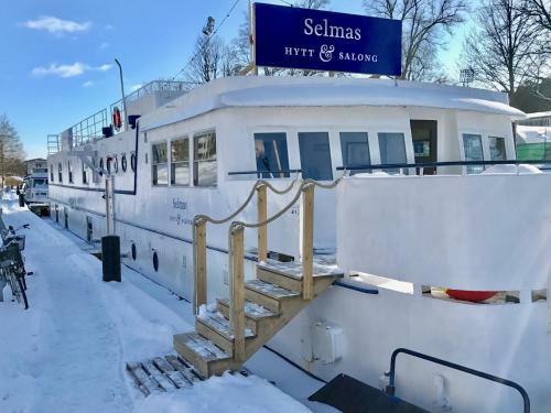 Albergue Selmas Hytt Och Salong