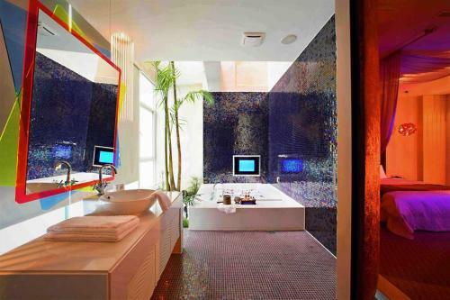 Changhua Laurel Boutique Motel