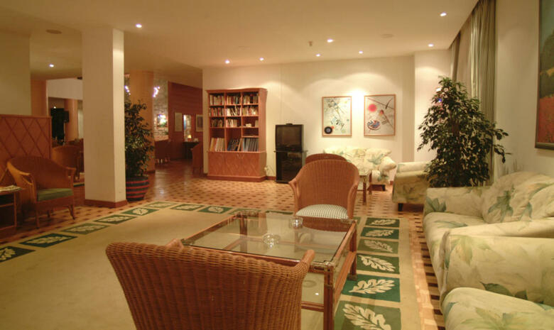 Pestana Bay Ocean Aparthotel - All Inclusive
