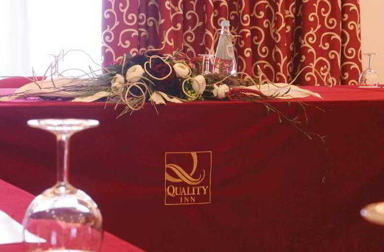 Hotel Quality Inn Portus Cale