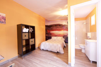 Apartamentos Camping Carlos III
