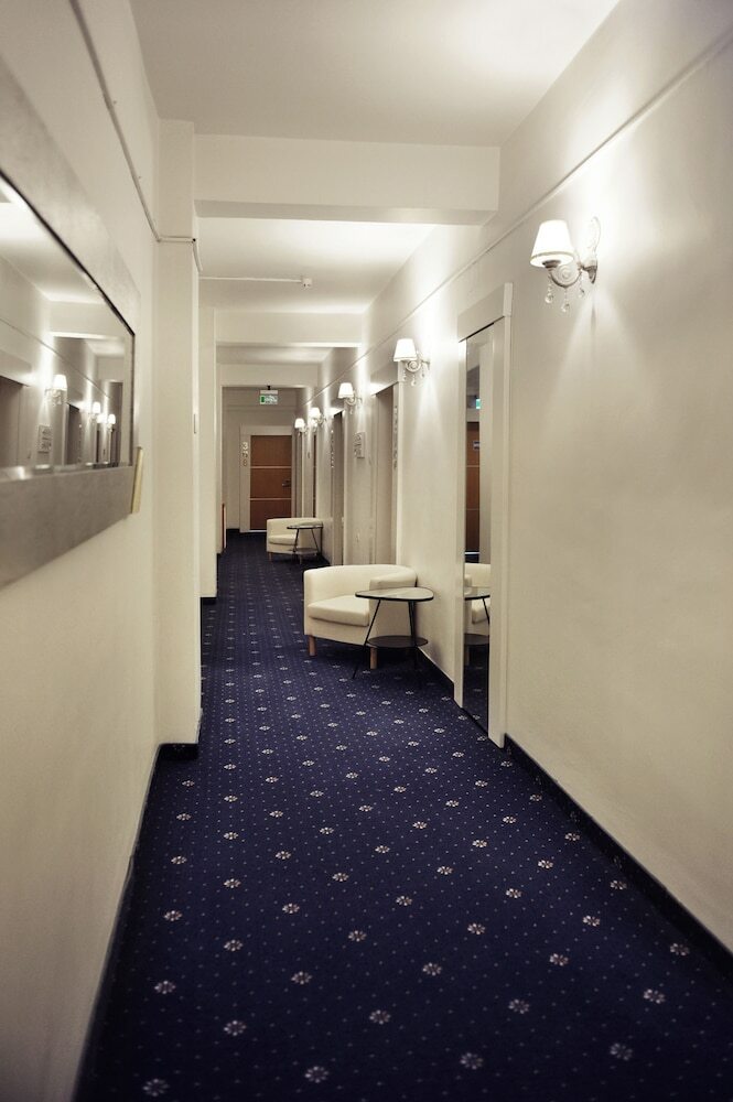 Tanik Hotel