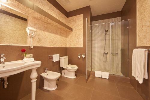 Hotel City Holiday Resort & Spa
