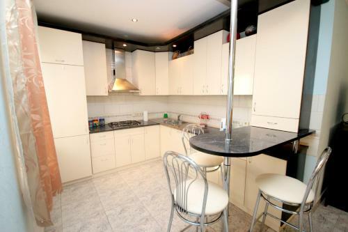 Apartamento Generala Almazova ?partment In Kiev ?enter