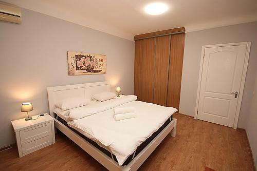 Apartamento Generala Almazova ?partment In Kiev ?enter