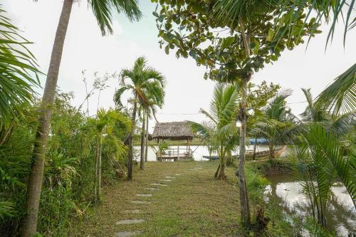Bed & Breakfast Windy River Homestay