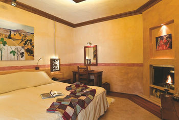 Katogi Averoff Hotel & Winery