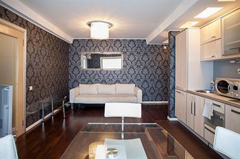 Apartamento Partner Guest House Saksahans'koho