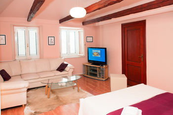 Apartments Gajeta