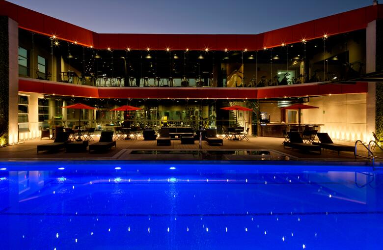 Hotel Lark