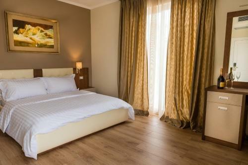 Dilo Hotel
