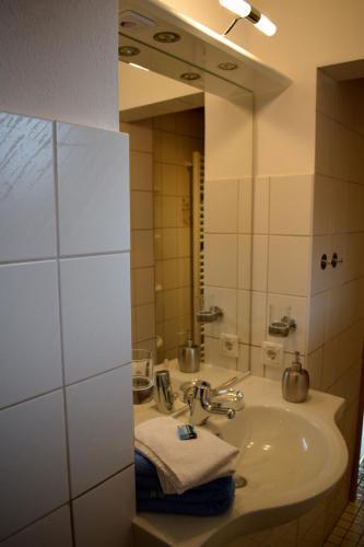 Hostal G�stehaus - Haus Am Schultal