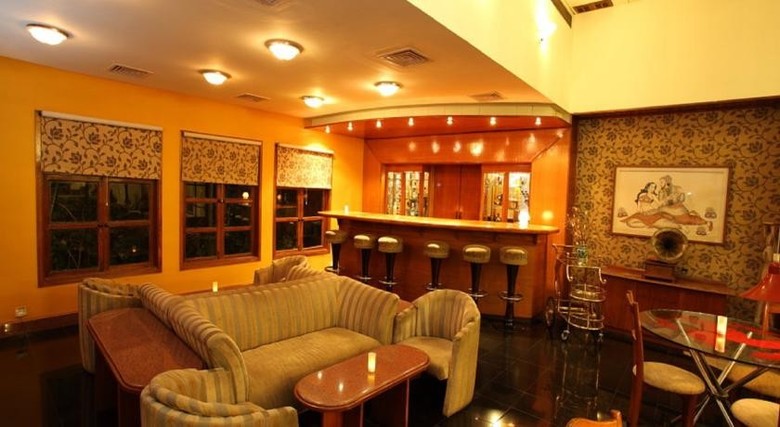 Hotel Paras Mahal