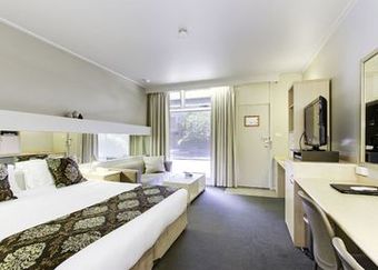 Hotel Comfort Inn And Suites Emmanuel